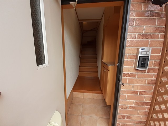 玄関　玄関