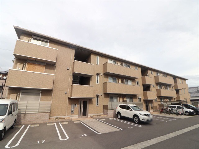 建物外観　綺麗な外観です