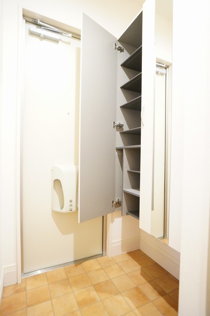 玄関　他部屋参考写真