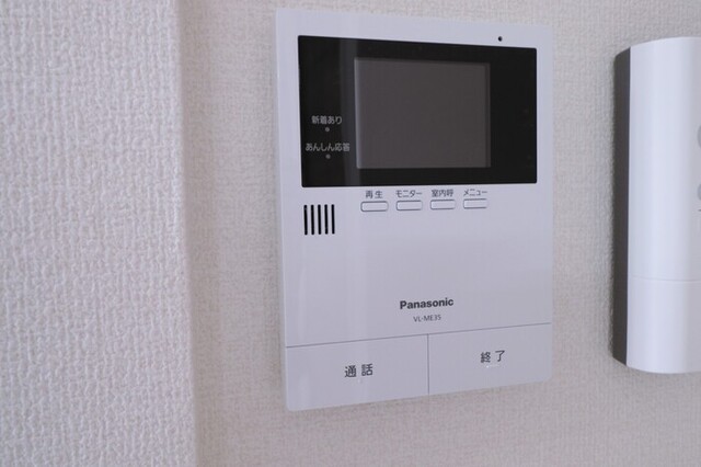 セキュリティ　モニター付きインターフォン