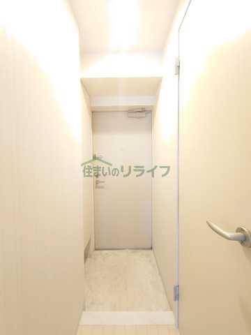 玄関　ランエージ新御徒町