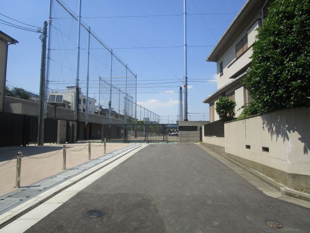 小学校　区立池袋第一小学校（小学校）まで190m