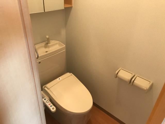トイレ　シャワー付トイレ