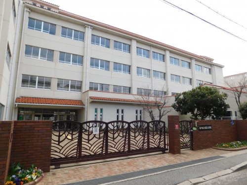 小学校　神戸市立本庄小学校（小学校）まで1246m