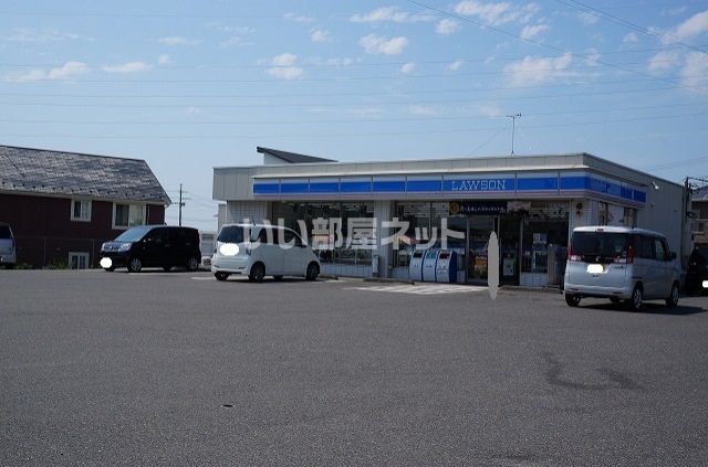コンビニ　ローソン　彦根野田山店（コンビニ）まで705m