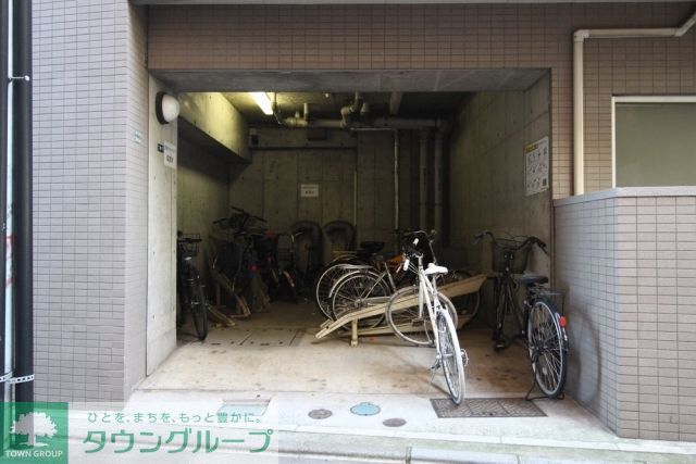 駐車場　駐輪場