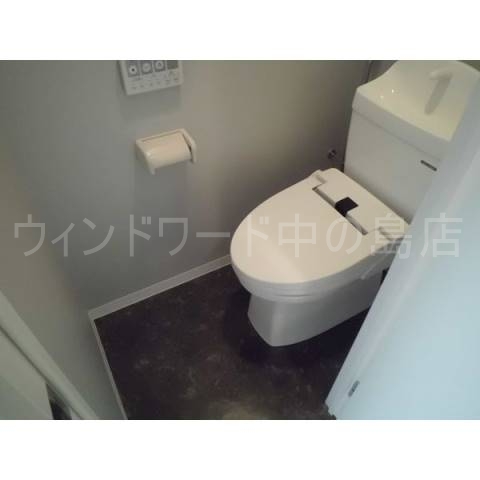 トイレ　詳細は、ウィンドワード中の島店までご相談下さい。