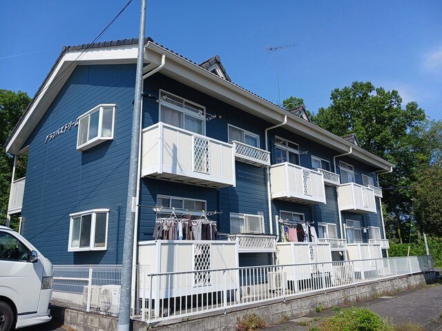 建物外観　落ち着いた雰囲気の外観です