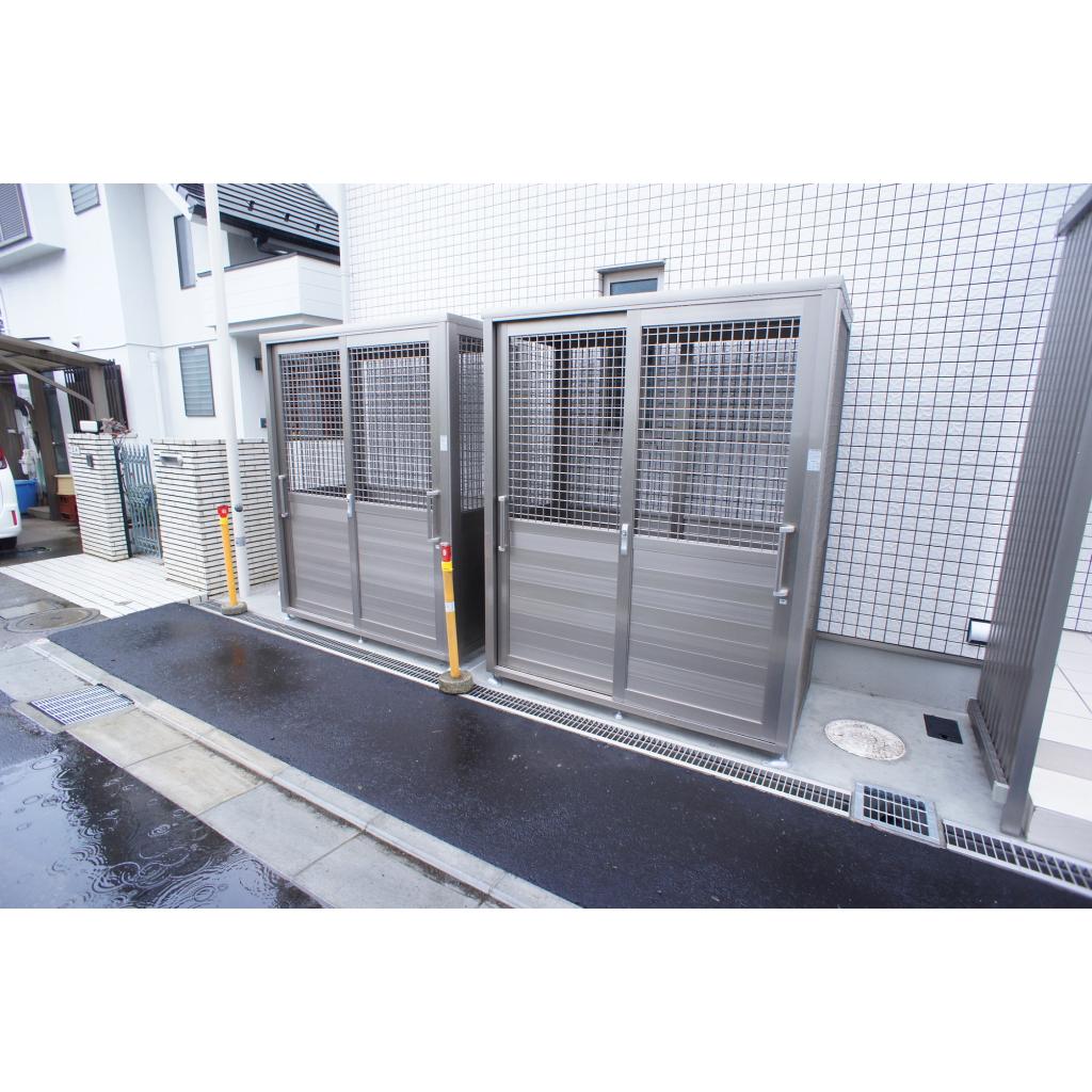 その他　ゴミストッカー