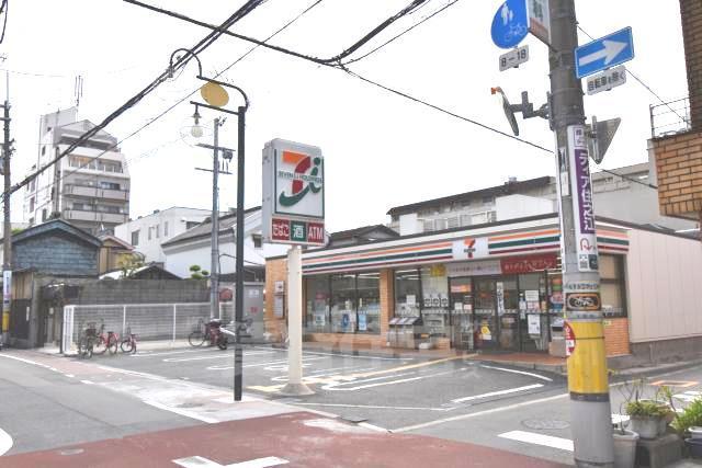 コンビニ　セブンイレブン　大阪安立3丁目店（コンビニ）まで72m