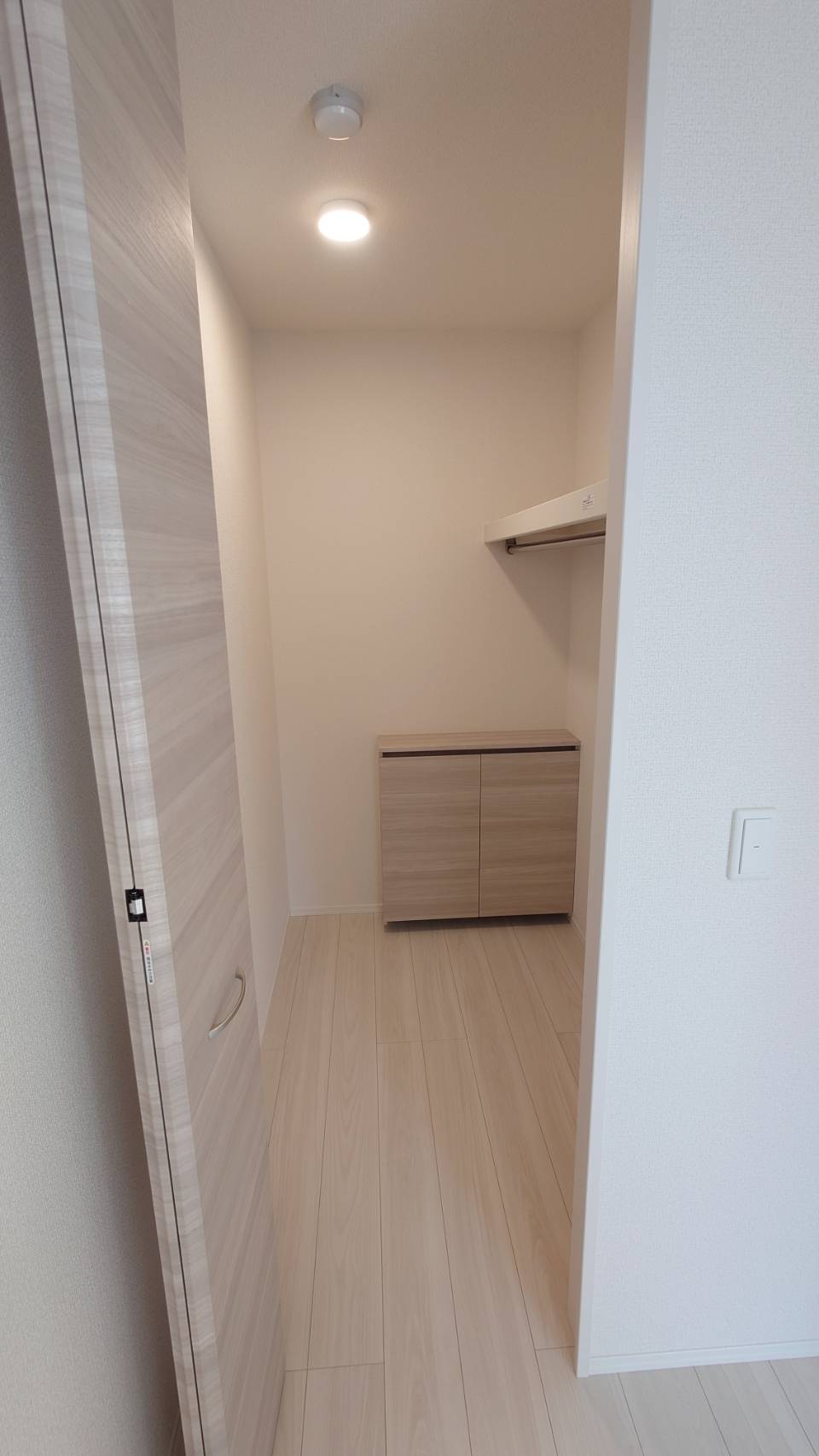 収納　ウォークインクローゼット