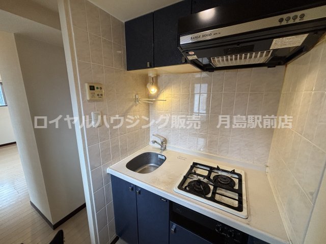 キッチン　☆ワンルーム住戸ではあまりない、独立タイプのキッチン☆