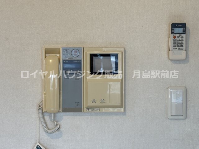 セキュリティ　☆モニター付きインターホン☆