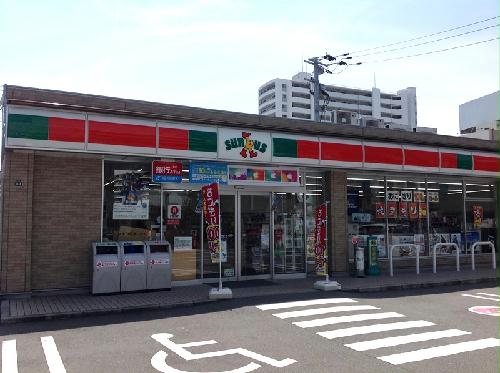 その他　コンビニ　約２分200ｍ