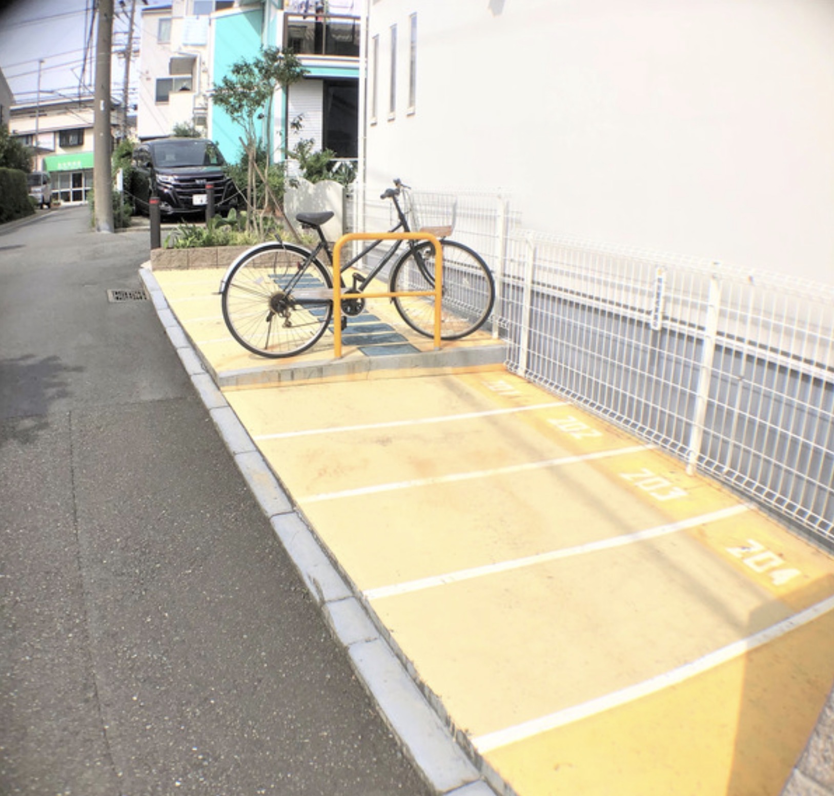 駐車場　駐輪場