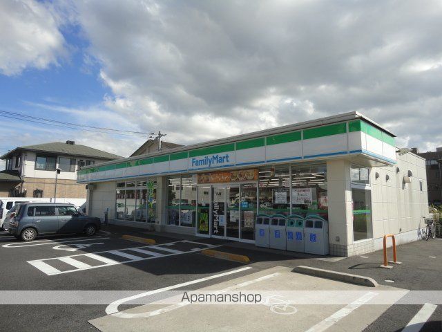 その他　ファミリーマート松江学園南店（その他）まで1000m