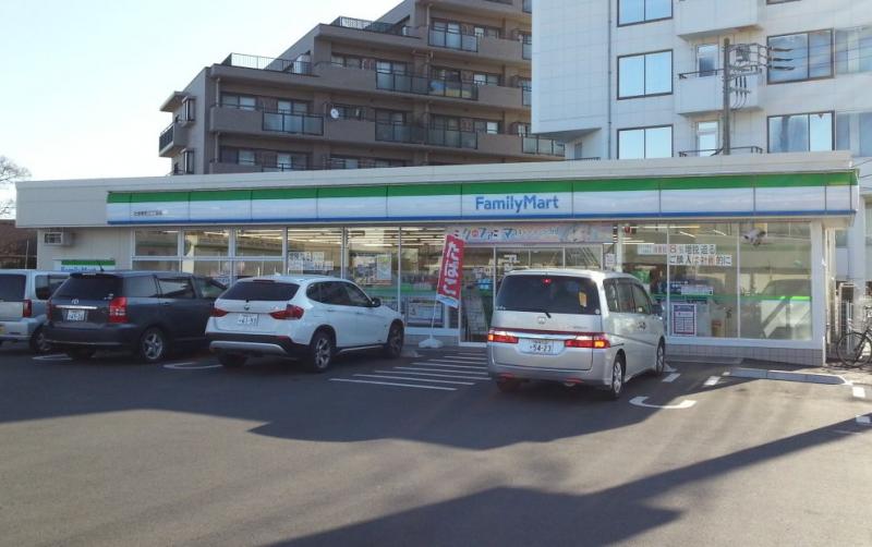 コンビニ　ファミリーマート 辻堂新町三丁目店（コンビニ）まで456m
