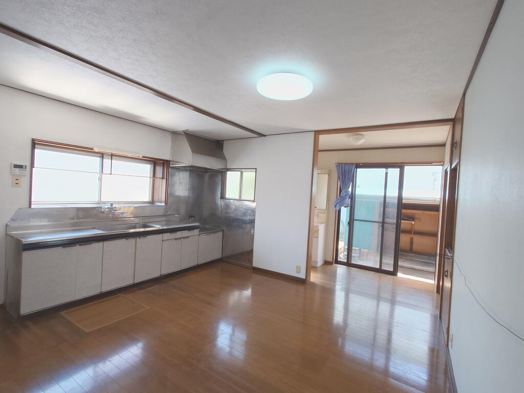 コート清水 大住借家の居間写真