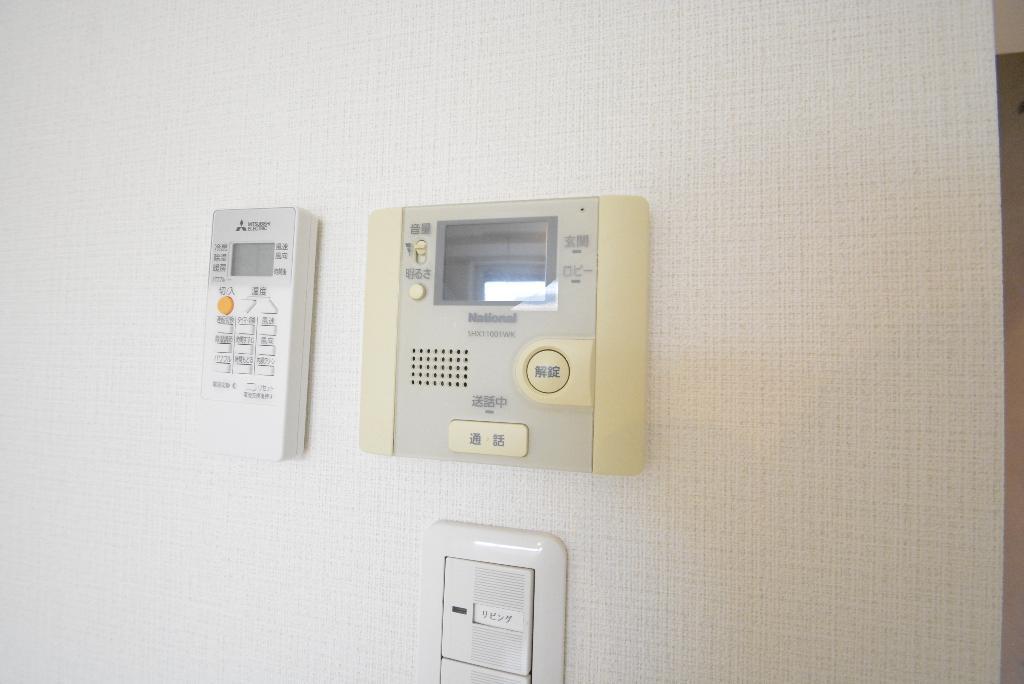 セキュリティ　カメラ付インターホン