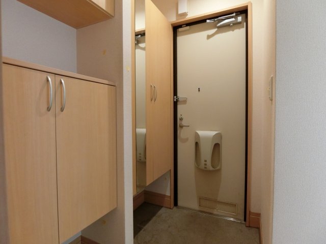 玄関　＊別室参考