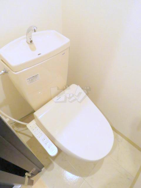 トイレ　ウォシュレットです☆
