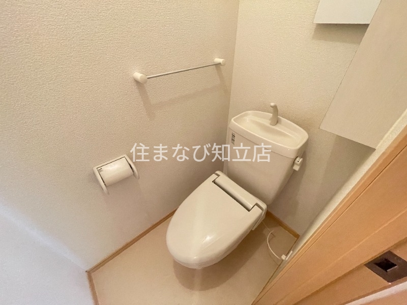 トイレ　反転同型タイプ