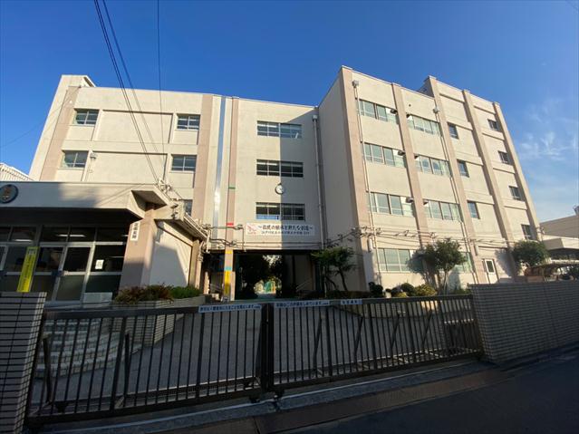 中学校　小松川第三中学校（中学校）まで1674m