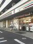 コンビニ　セブンイレブン 京成大久保駅南店（コンビニ）まで84m