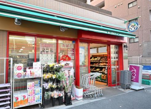 スーパー　まいばすけっと新宿住吉町店（スーパー）まで133m