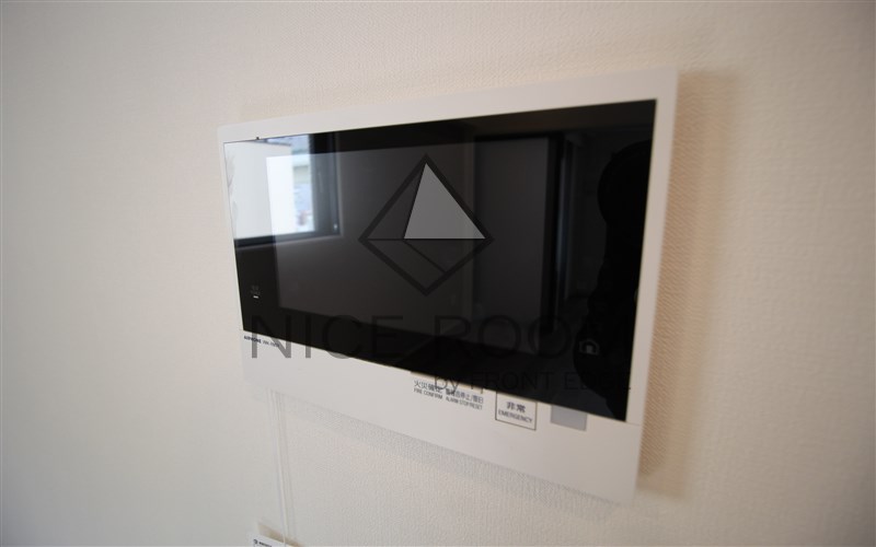 セキュリティ　シーズンフラッツ阿波座　モニター付きインターホン