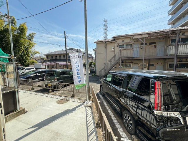 眺望　建物前面に建物がないため陽当り良好です
