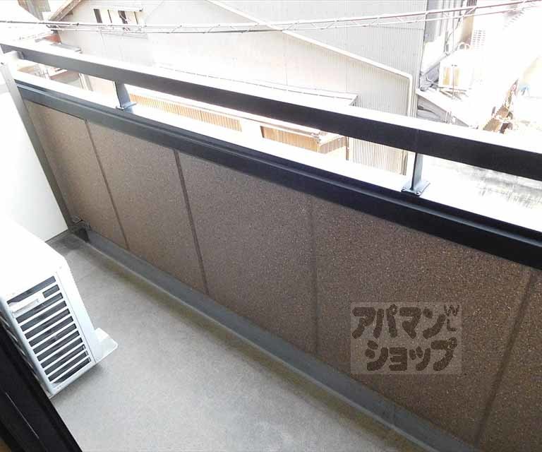 バルコニー　ベランダ