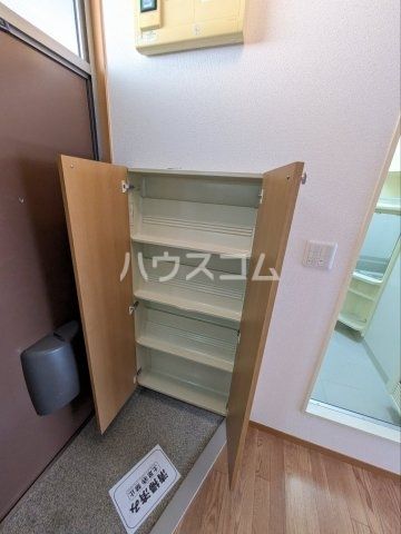 リバーサイドアーバンの玄関写真