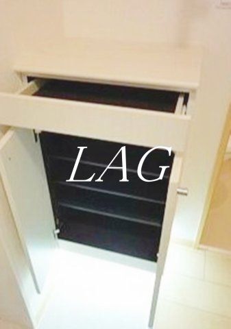 その他設備　シューズボックスです。