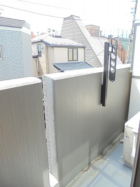バルコニー　※反転タイプの写真を使用しています。