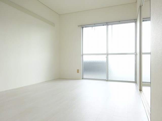 その他　同物件別部屋写真です