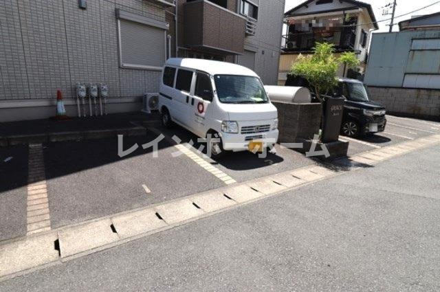 駐車場　駐車場があります