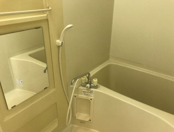 バス・シャワールーム　※同物件、別部屋の写真です。