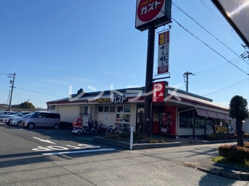 飲食店　ガスト 稲沢店(から好し取扱店)（飲食店）まで1857m
