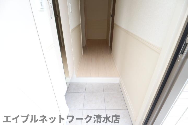 玄関　同物件同タイプ