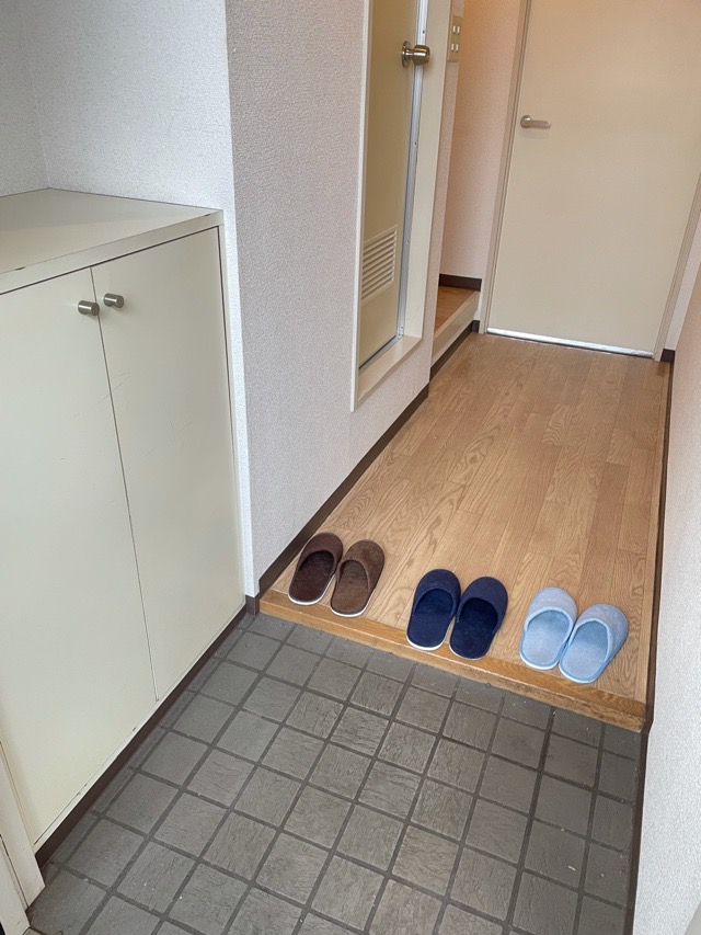 玄関　※同物件・別部屋のお写真です。