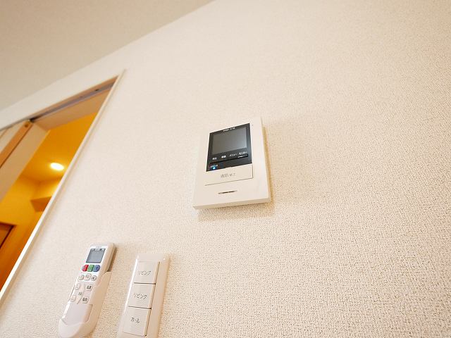 セキュリティ　モニター付きインターホンです