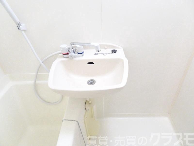 洗面設備　洗面台＆鏡付き♪
