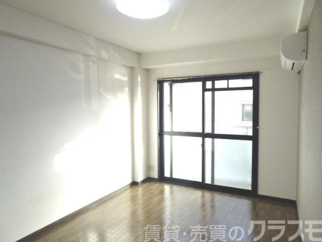 居室・リビング　明るいお部屋です♪