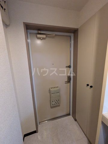 藤沢朝日町ダイカンプラザの玄関写真