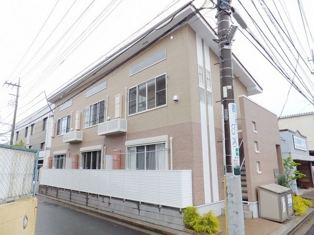 建物外観　築浅のお洒落な建物です