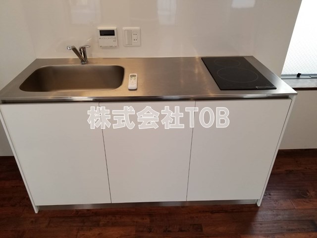 キッチン　コンパクトなキッチンで掃除もラクラク