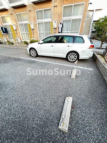 駐車場　車をお持ちの方に嬉しい駐車場付きの物件です