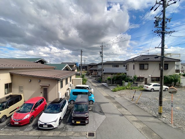 眺望　掲載写真は同型モデルを掲載しており実際のお部屋と仕様等が異な