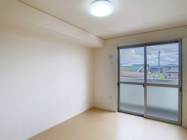 その他部屋・スペース　掲載写真は同型モデルを掲載しており実際のお部屋と仕様等が異な